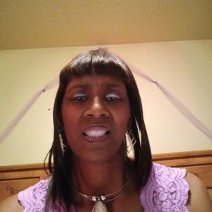 Meet your Posher, Frances